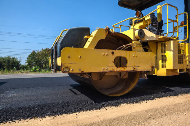 Best Driveway Resurfacing Services in Eldorado, IL